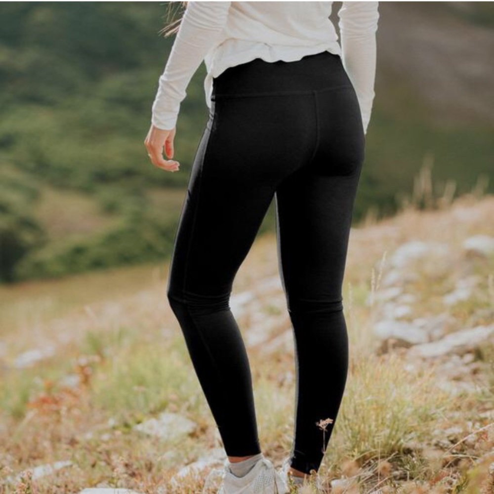 Albion Fit Leggings- PLUM- sz.M